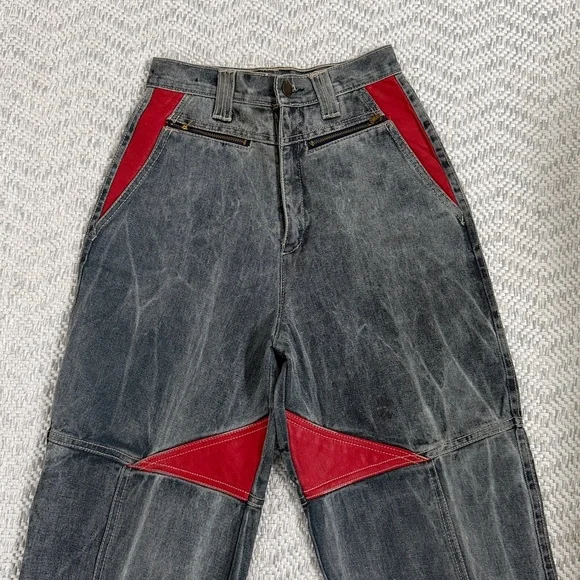 Women’s Vintage Bonjour Jeans - Picture 2 of 12
